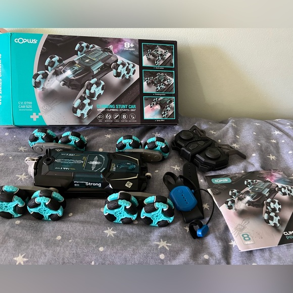 Climbing stunt vehicle - Picture 2 of 5